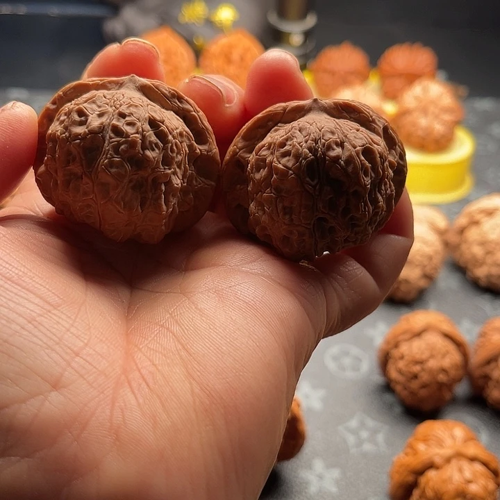 桃核把件全品血麒麟边43➕