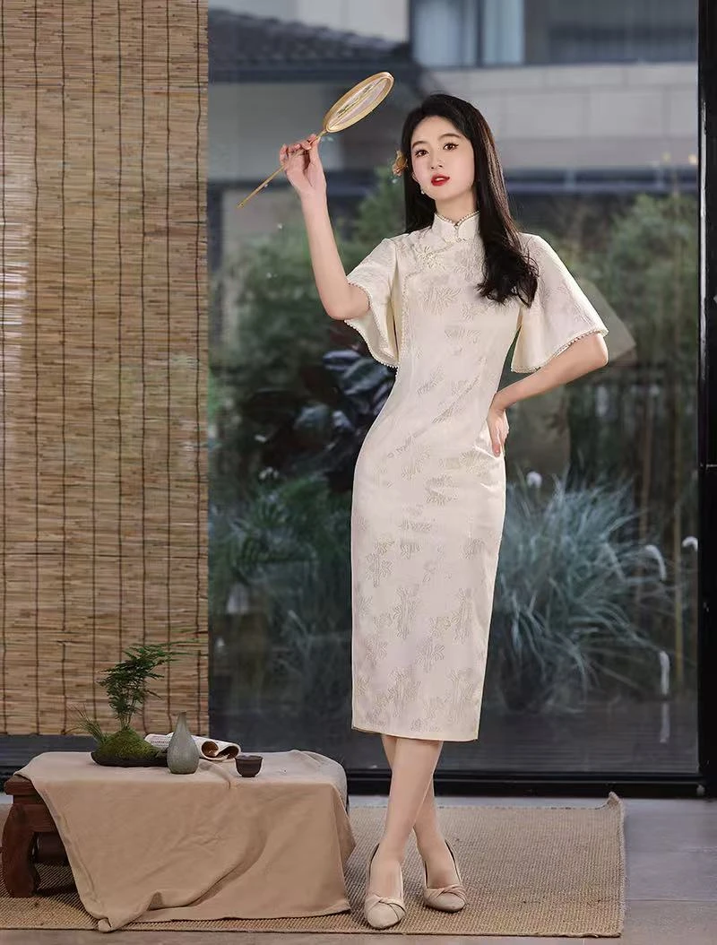 1294 【秋香】 米色 钉珠 花扣 旗袍
