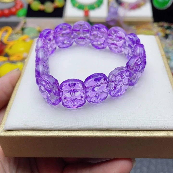 树脂制品103号雕花手牌
