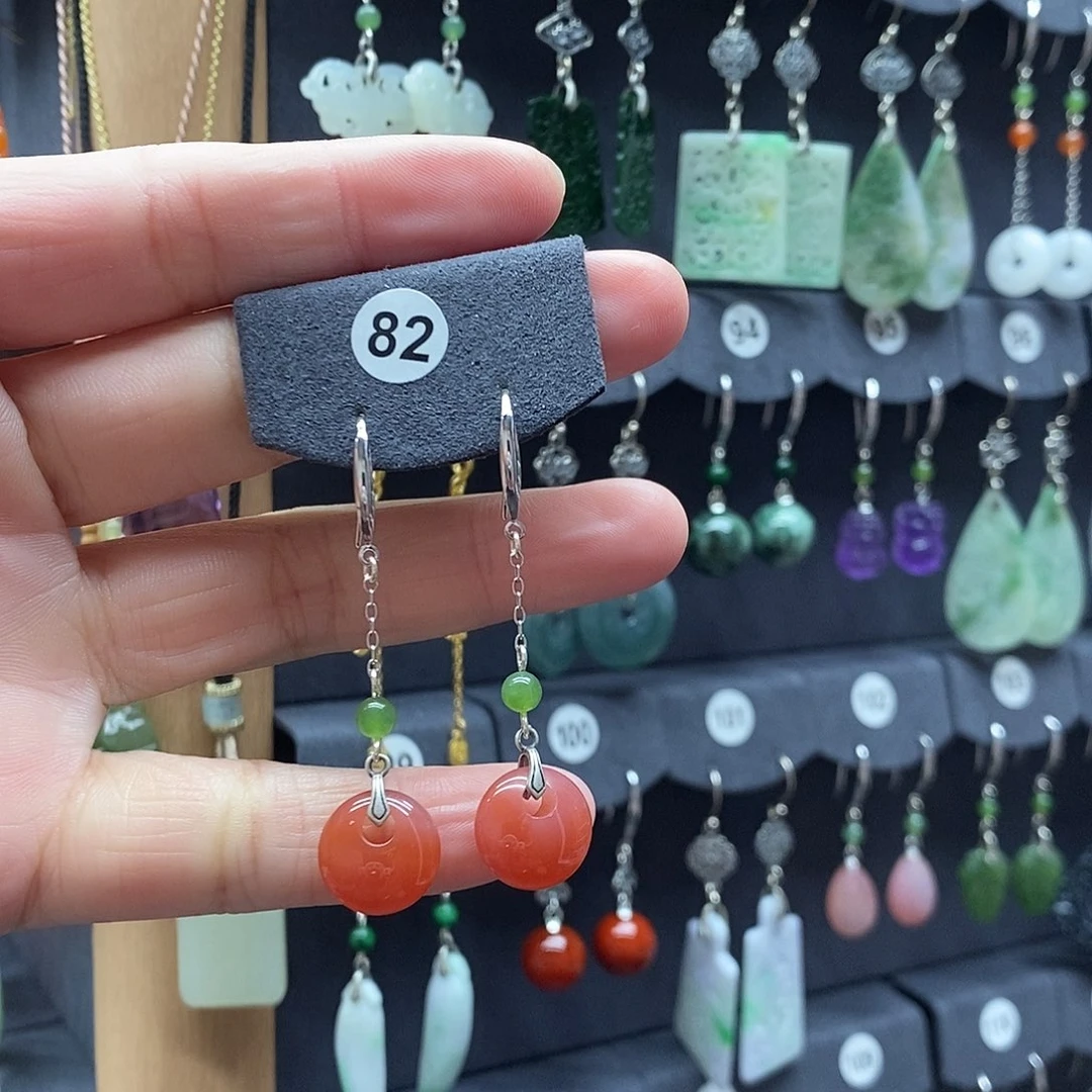 锦***峥玛瑙/玉髓银S925镶嵌耳坠