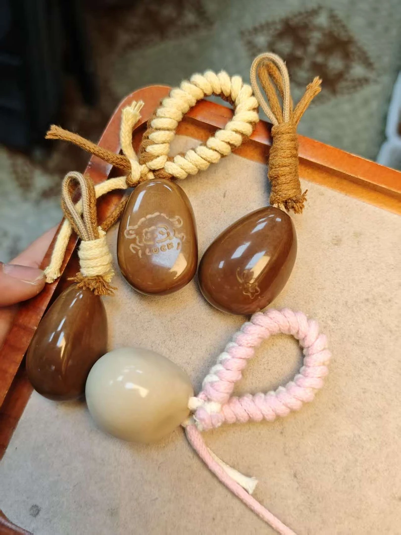 象牙果手把件可作包挂手机链的文玩配饰