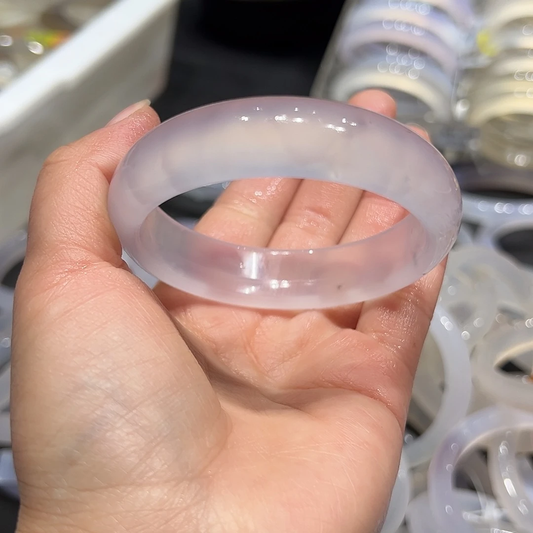 玛瑙/玉髓未镶嵌手镯56.4龙鳞纹