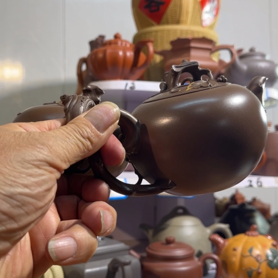陈***英紫砂茶壶我想知道什么时候才发现