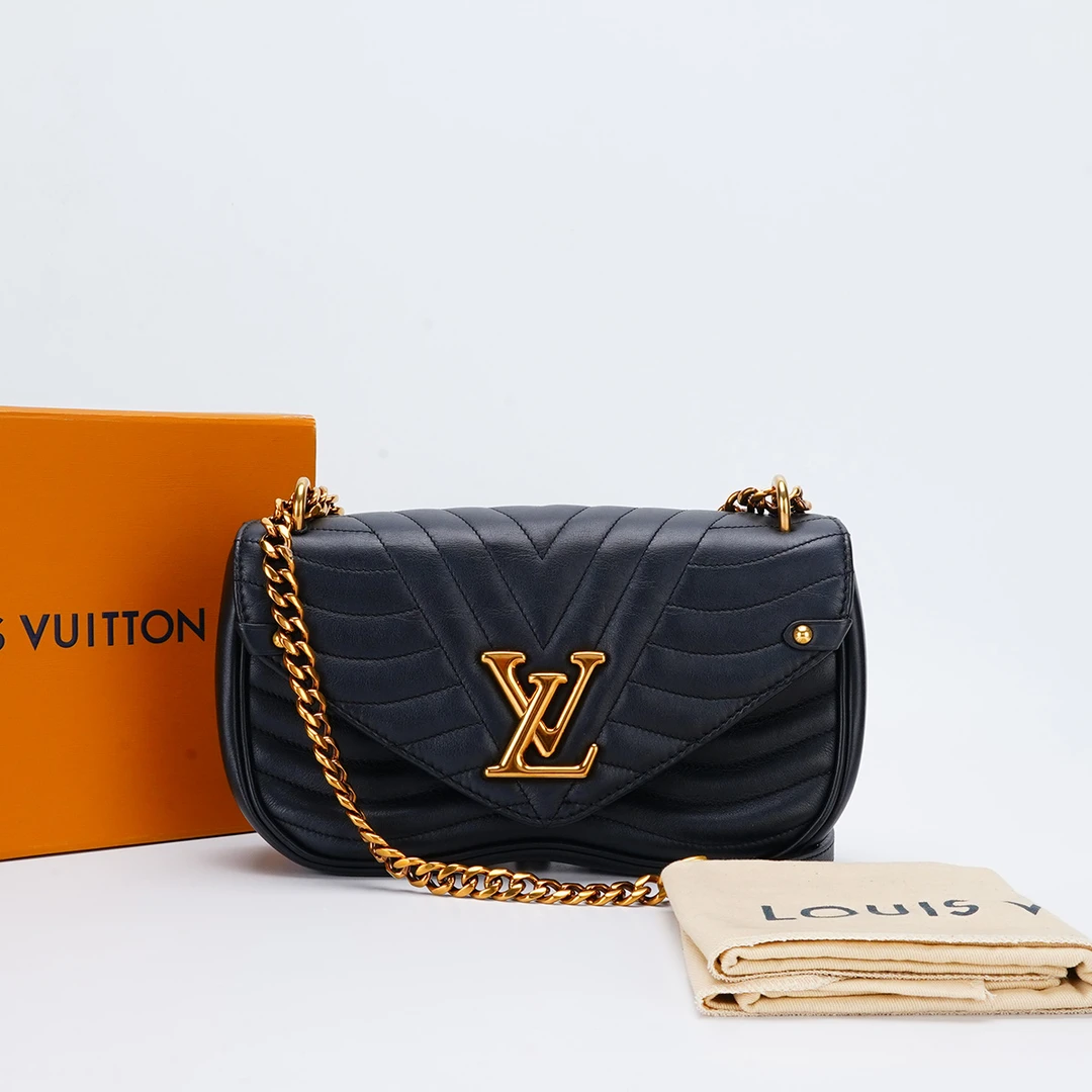 95新 LouisVuitton/路易威登 【总仓】new wave链条包/BGK108320003