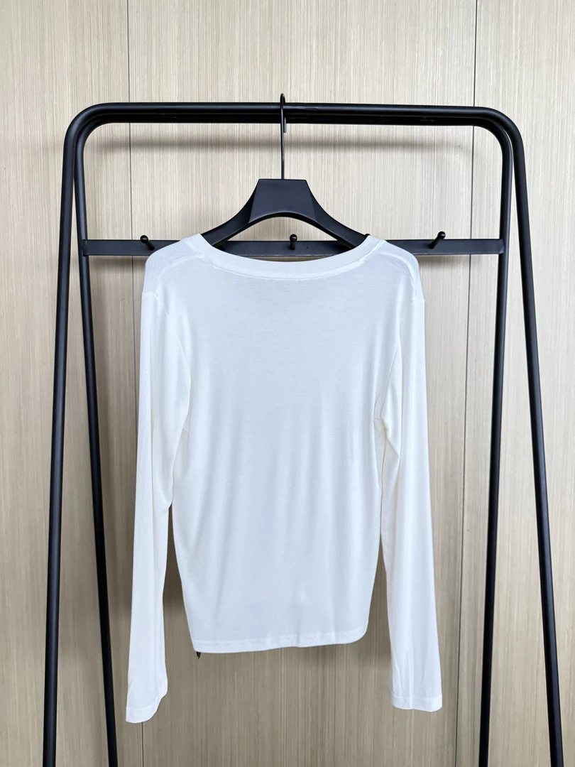 许小黑【3803】V领长袖宽松大板T恤上衣3803