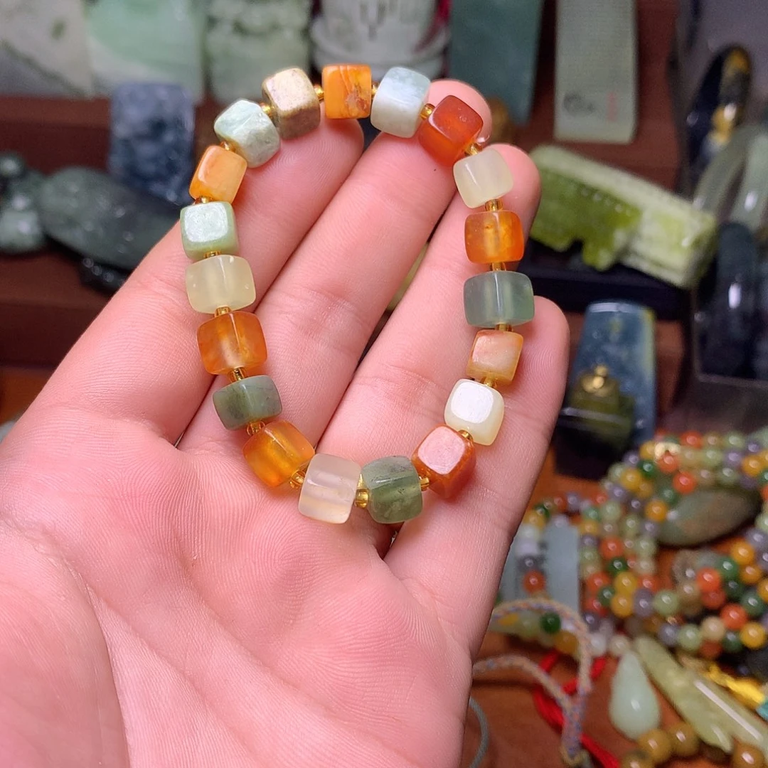 未镶嵌蛇纹石玉颈饰