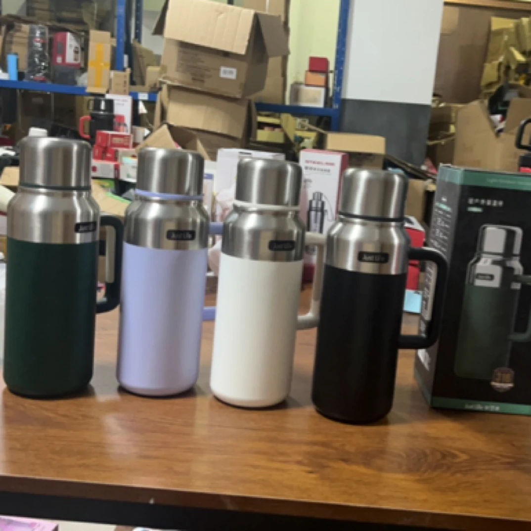 大容量316不锈钢保温杯男女通用便携旅行家居水杯1500