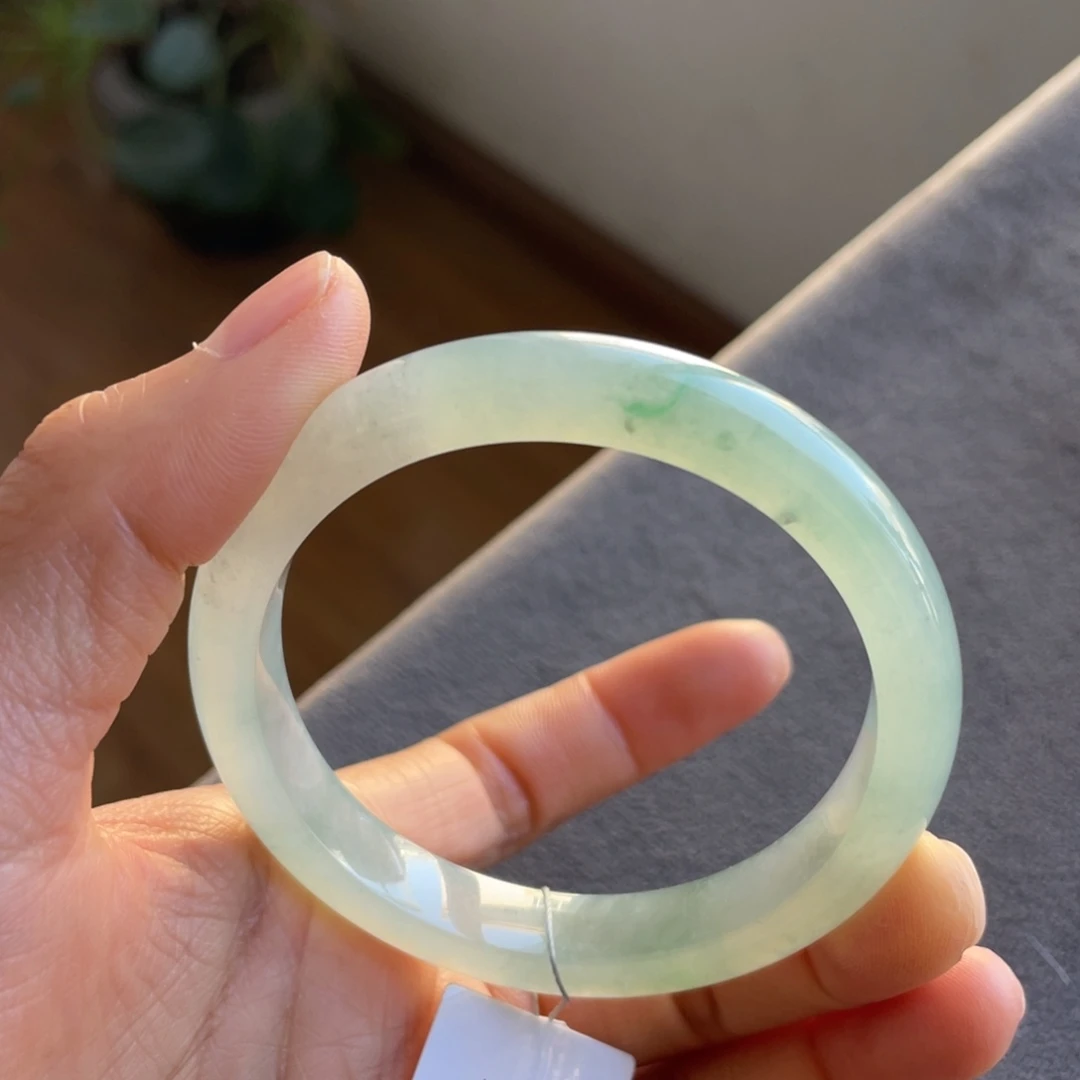 翡翠未镶嵌手镯美人条