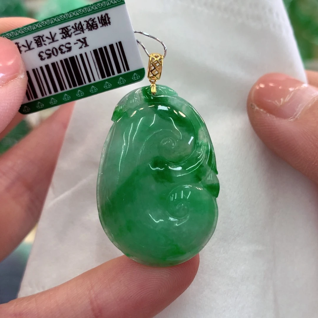 翡翠吊坠(不含链)18K金镶嵌