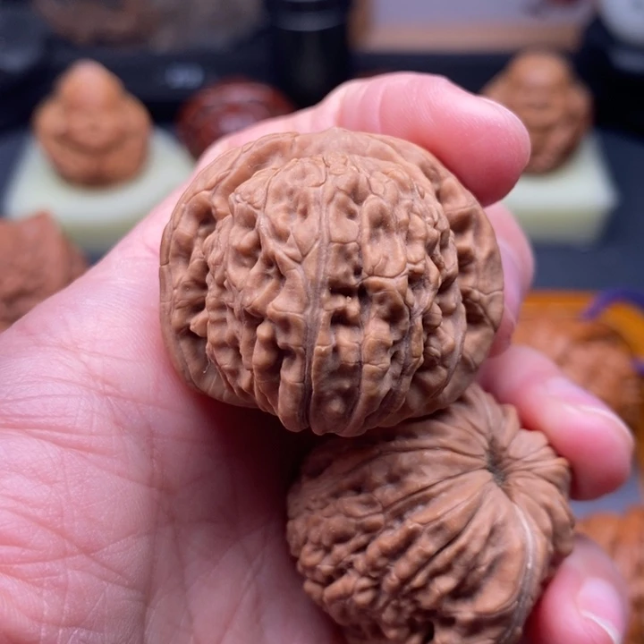 文玩核桃把件珍****?四座楼