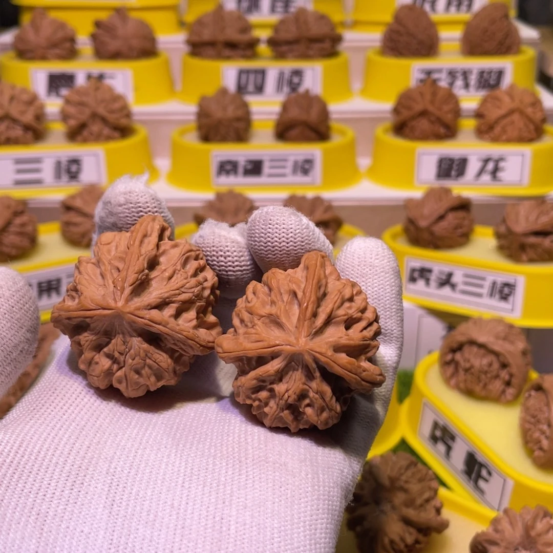 有***樂把件桃核人丁兴旺