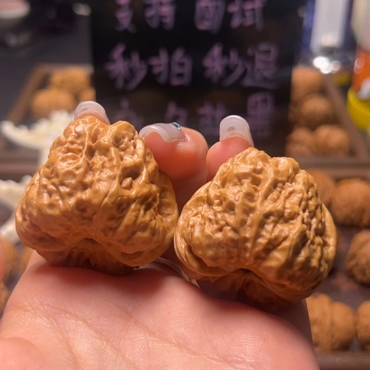 文玩核桃把件39尺蛤蟆64
