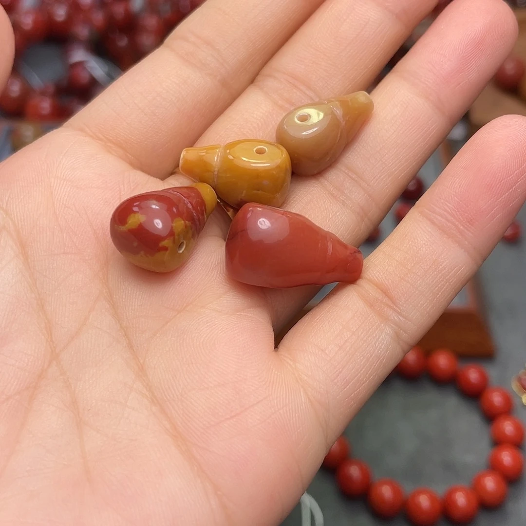 未镶嵌手串南红玛瑙4个60