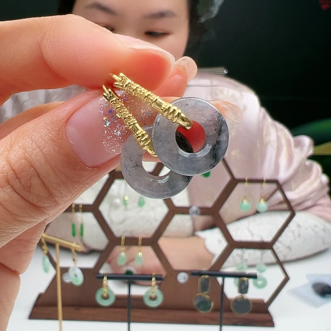 翡翠耳饰银S925镶嵌天然翡翠耳饰银s925镶嵌