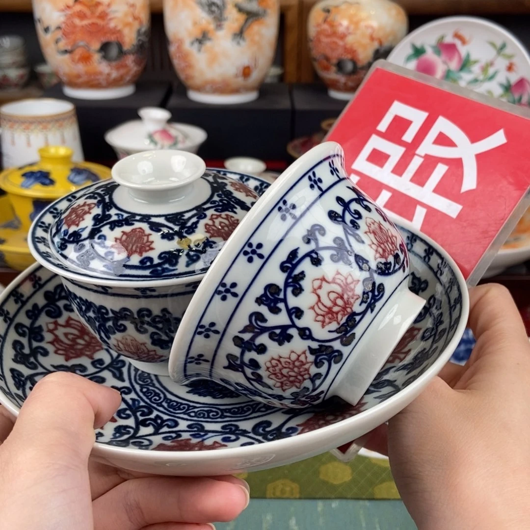陶瓷的设计师是一个人的