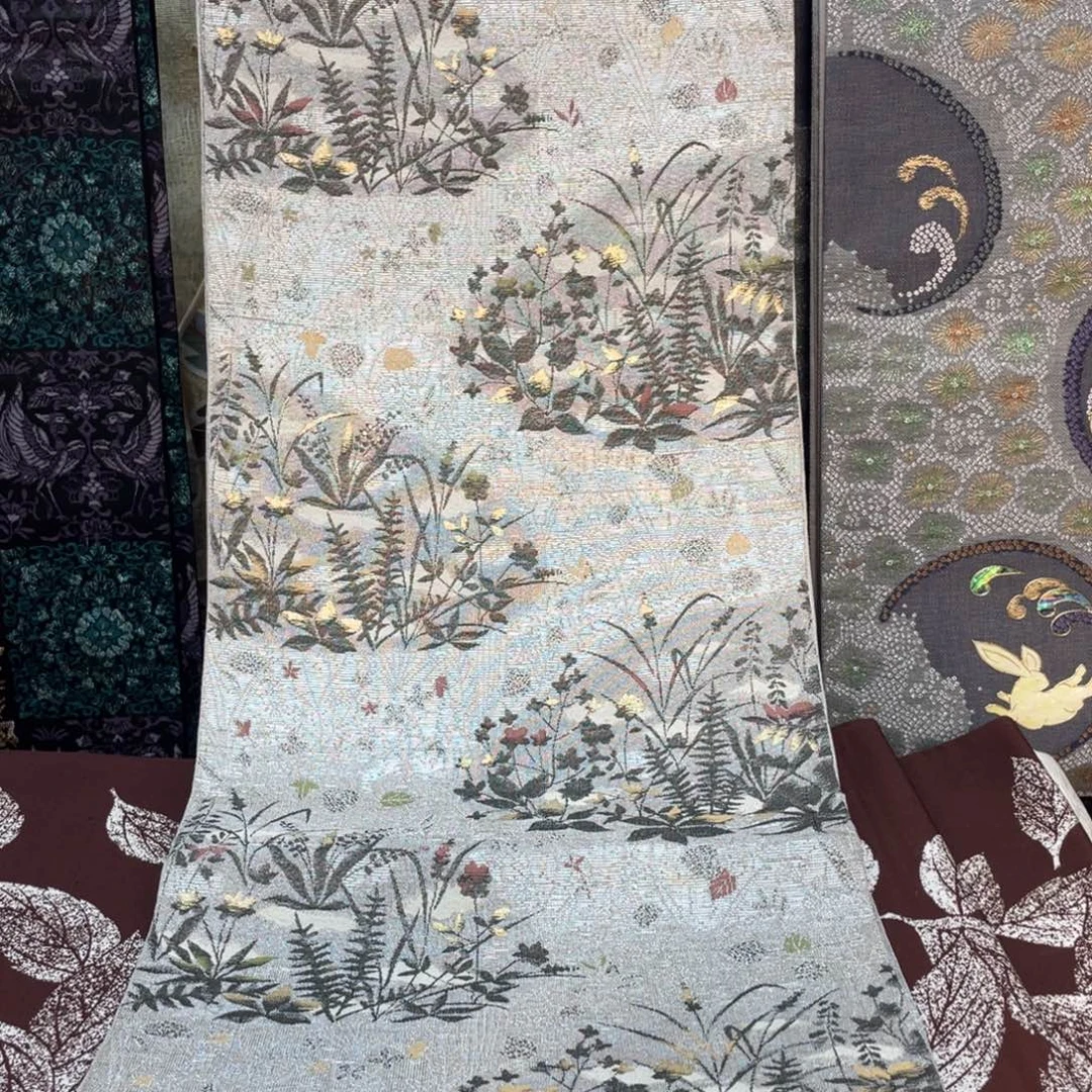 织绣织锦等多种工艺