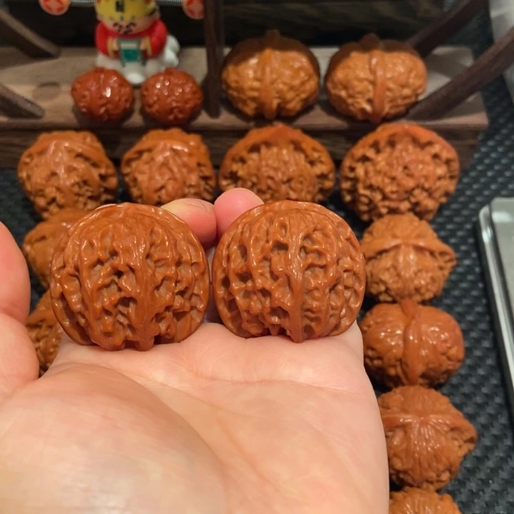 ****ℎ把件文玩核桃37.8尺寸苹果园2531