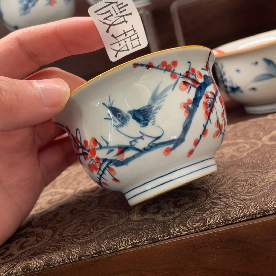 釉下手绘茶具微瑕