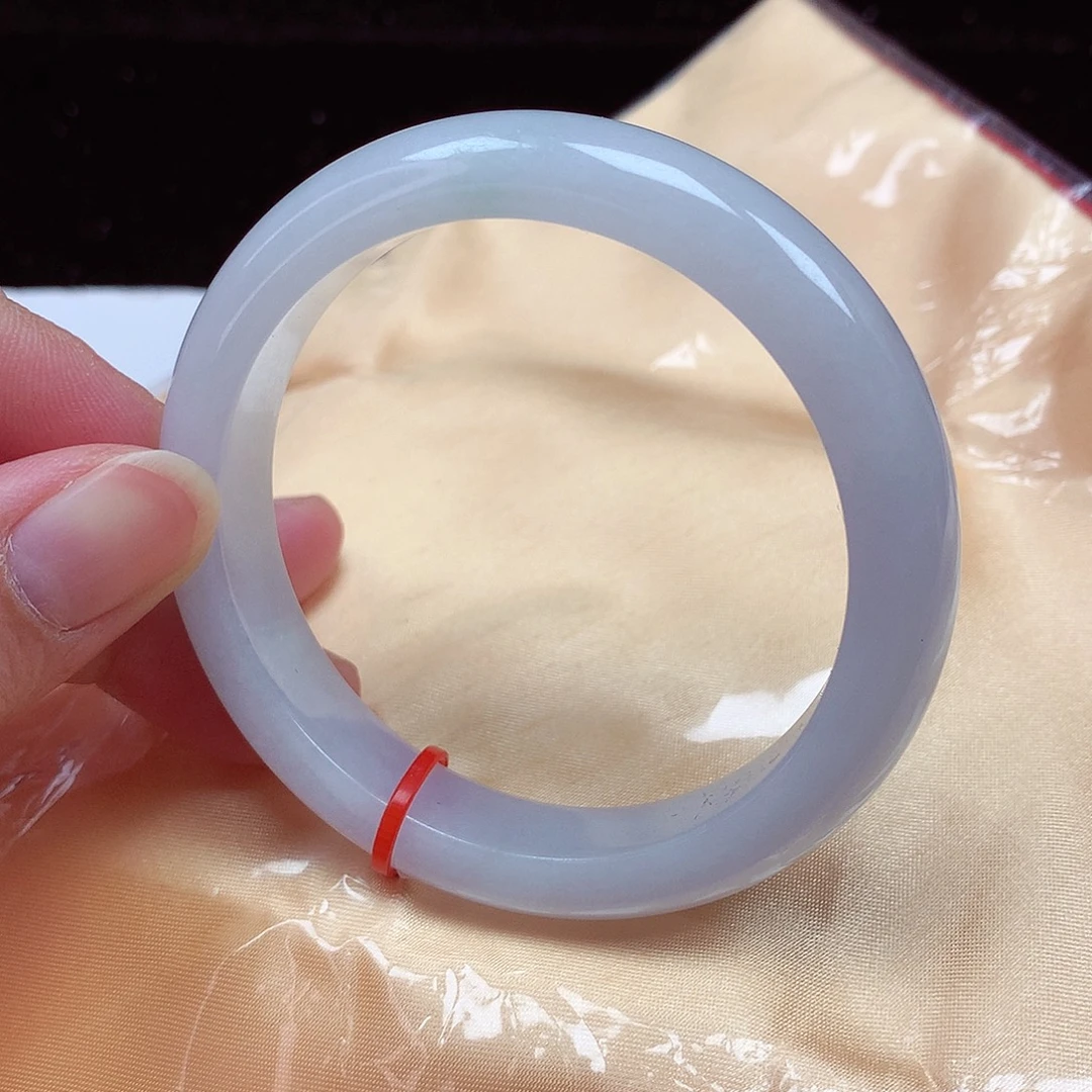 翡翠未镶嵌手镯55圈