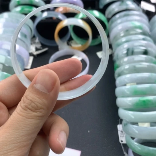 未镶嵌手镯翡翠木**潇公主