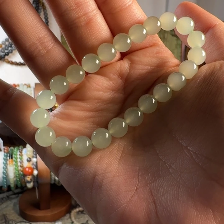 和田玉（青玉）未镶嵌手链高冰晴水老坑料 带猫眼 几乎过灯团购价