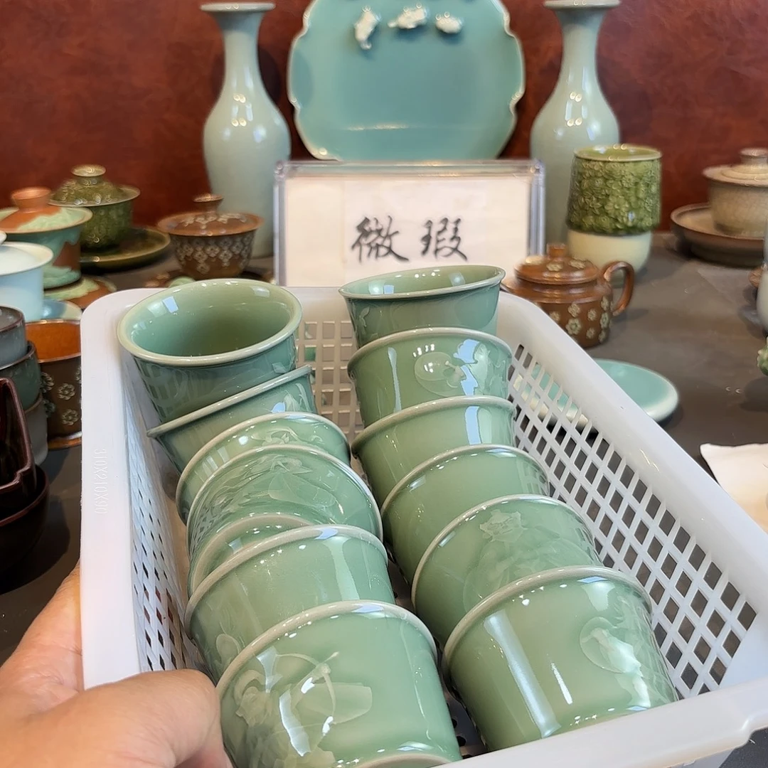 香***拿瓷片龙泉龙泉青瓷了青瓷