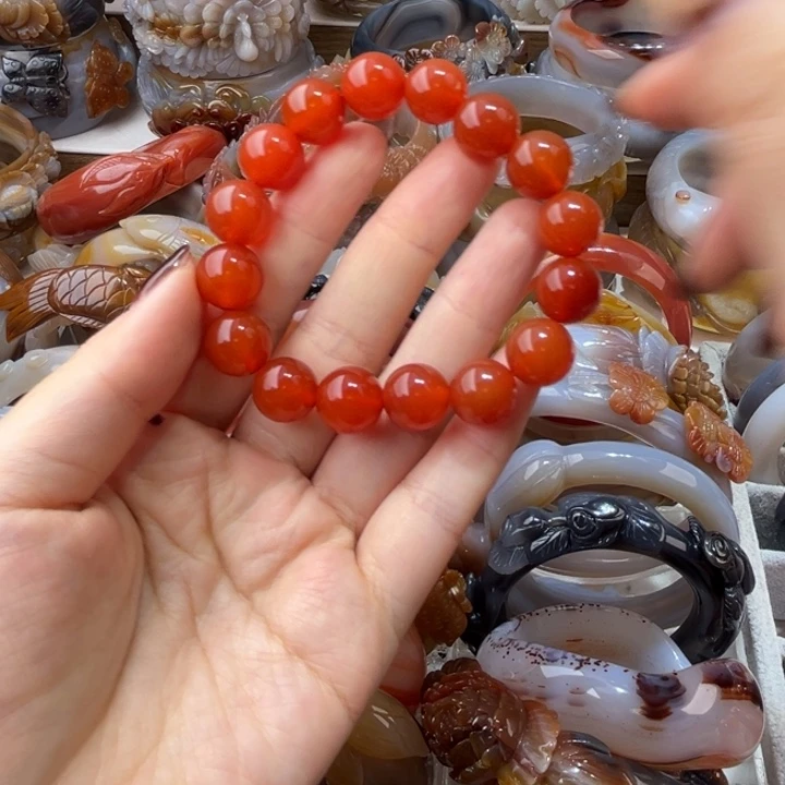 玛瑙/玉髓未镶嵌手镯