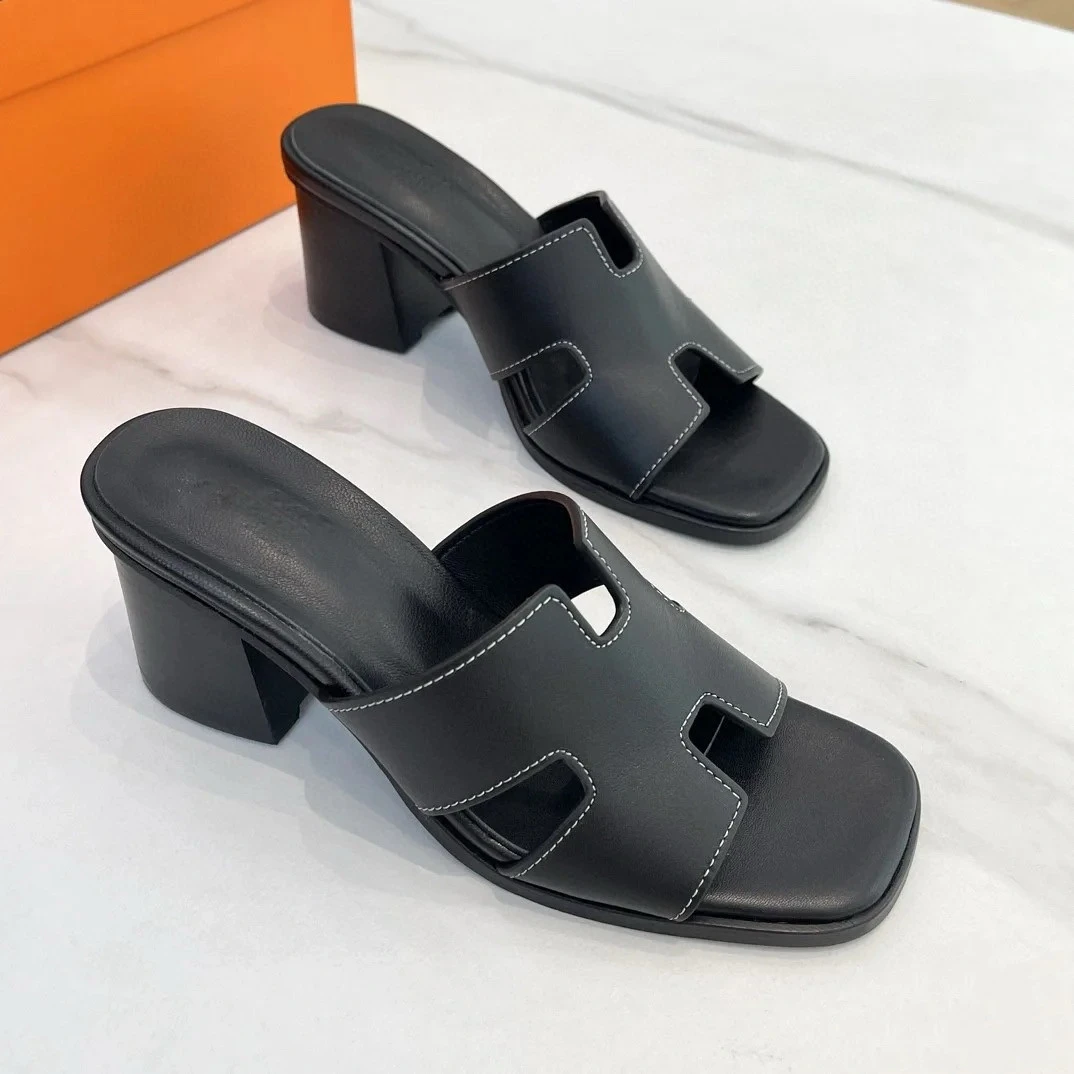 全新未使用 Hermes/爱马仕 h凉鞋女款 黑色37.5码