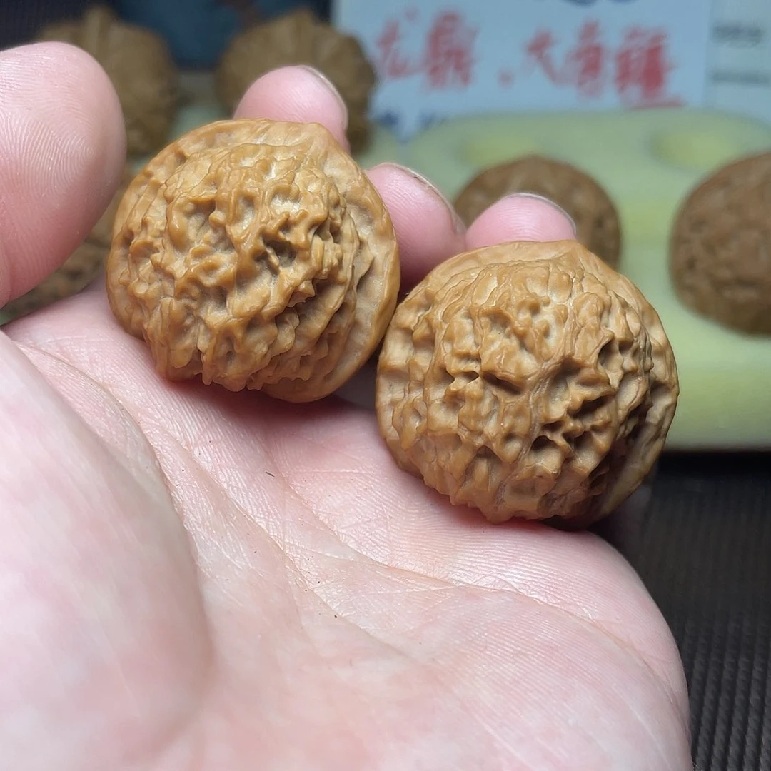 文玩核桃把件老*金锭