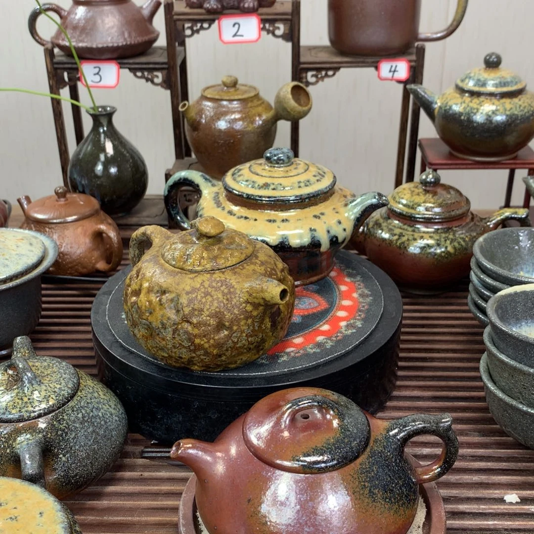 紫砂茶盘和**8紫泥的瑕疵