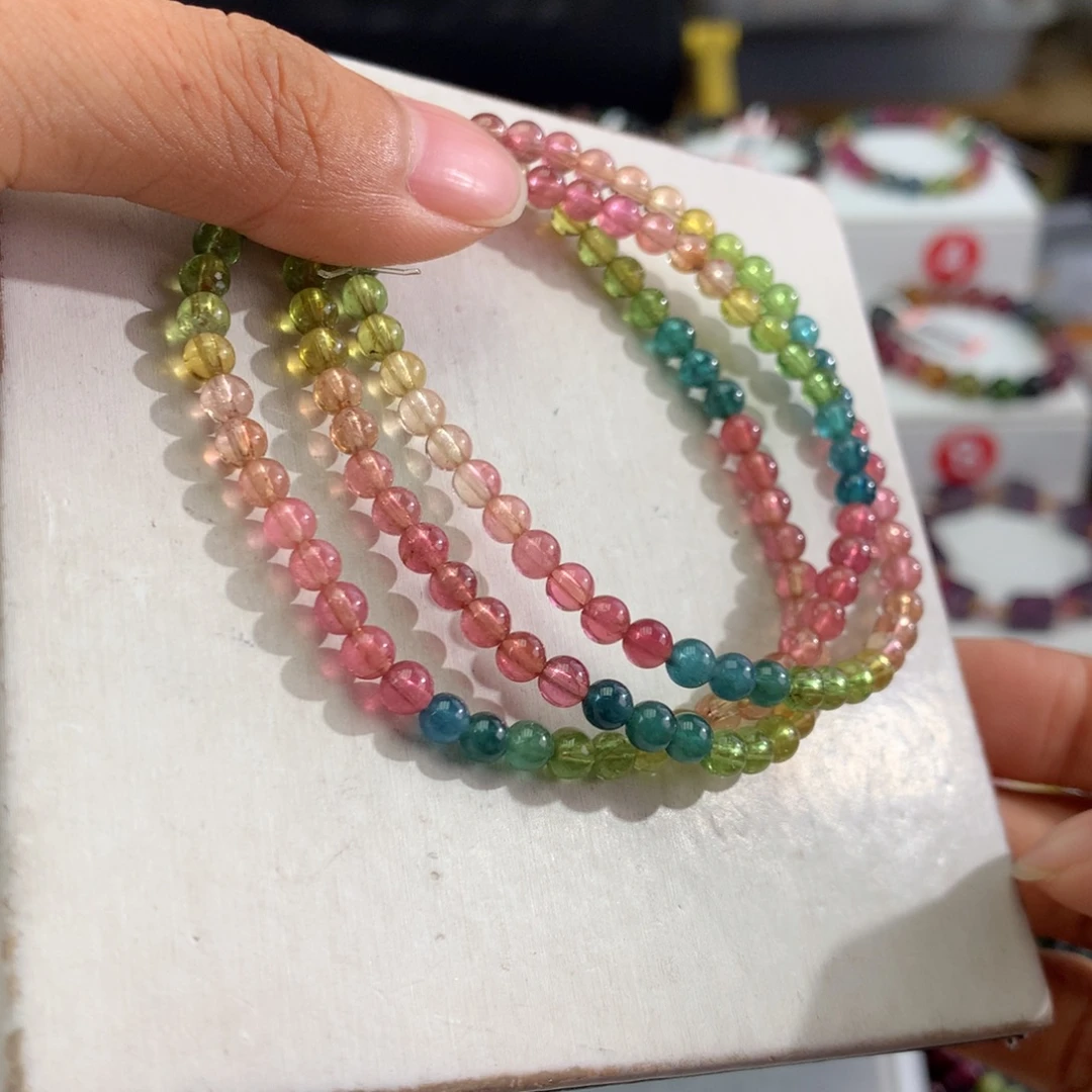 碧玺未镶嵌手链     4.3mm。