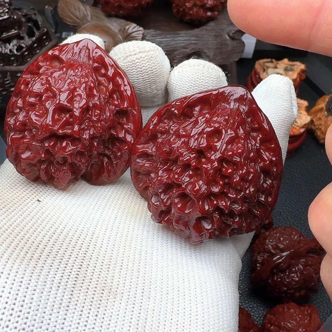 文玩核桃把件山***祖官帽