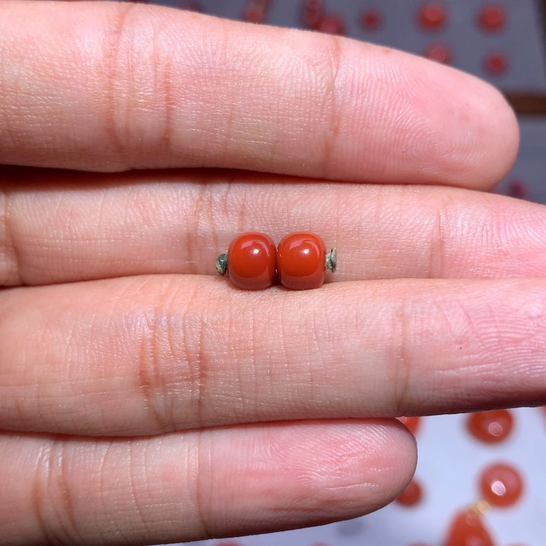 南红玛瑙老型对珠6.2×5.2满肉未镶嵌