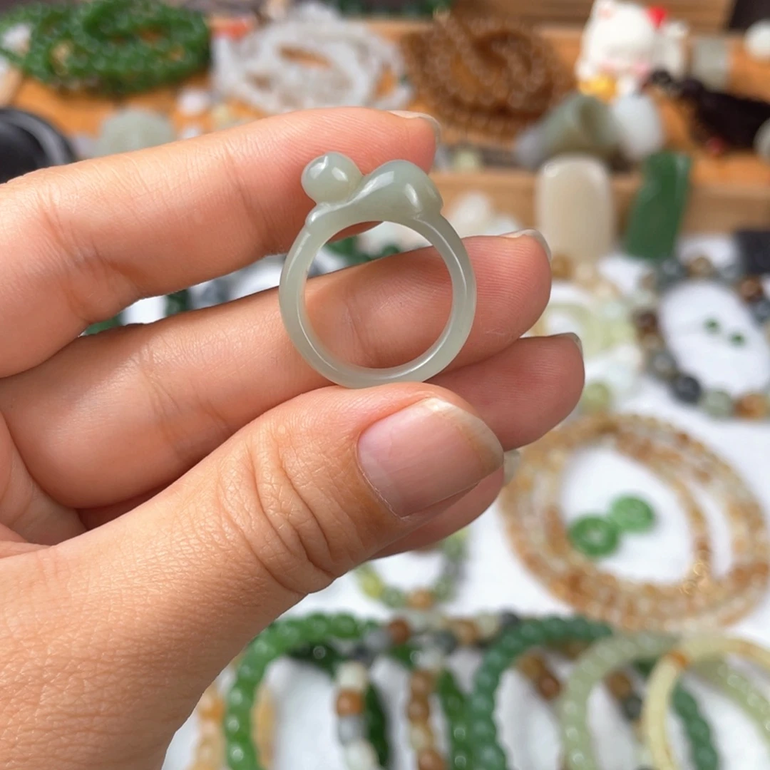 手链未镶嵌和田玉