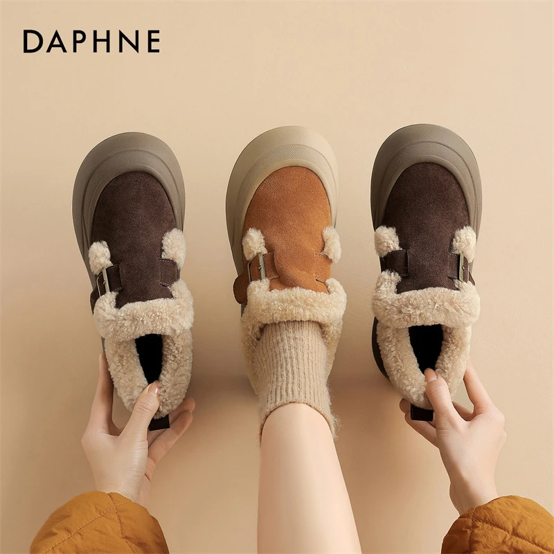 达芙妮厚底雪地靴女款2025新款冬季棕色靴子保暖加厚加绒东北棉鞋
