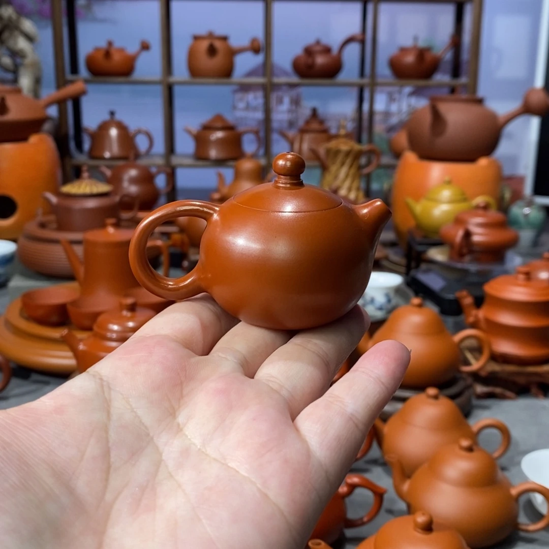 紫砂茶壶吴建辉朱泥小西施50c