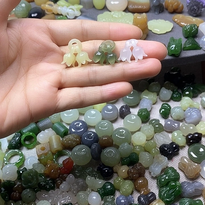 未镶嵌和田玉挂件铃兰花238一个多样性发其一