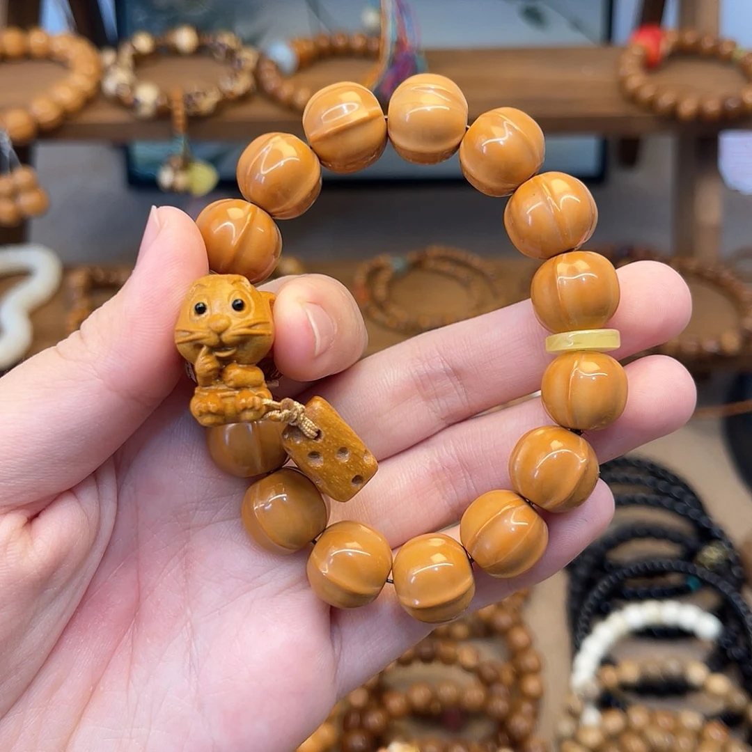 猴头核桃手串静****砖搭配杰瑞