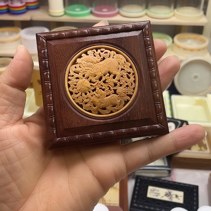 张圣林嵌牛骨大方黄蛉盒