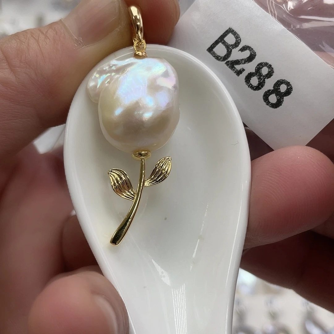 淡水珍珠颈饰银S925镶嵌