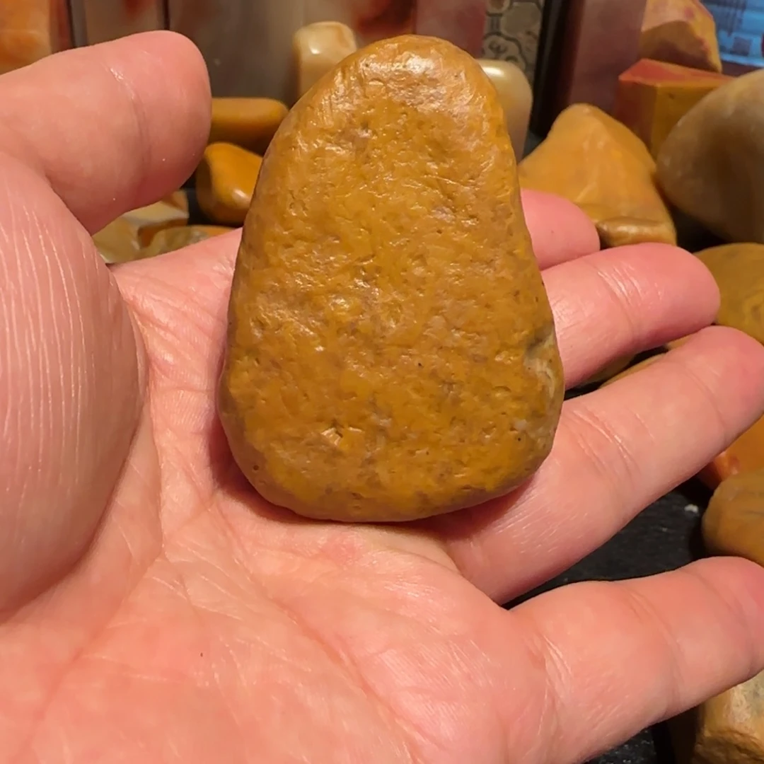 老挝石田黄原石，