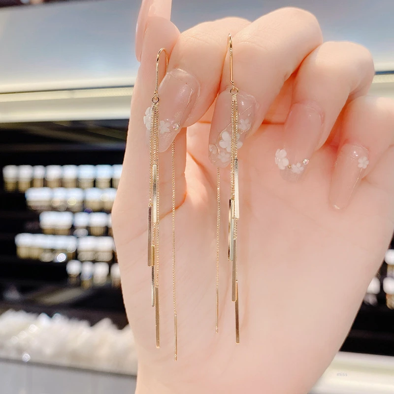 铜合金耳饰 素款时尚长款流苏耳线气质百搭冷淡风个性中长款耳环