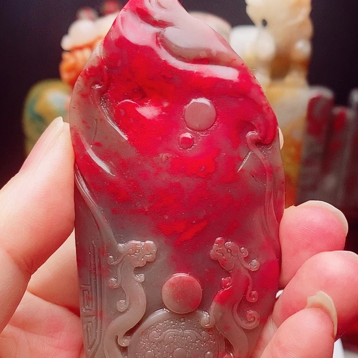 昌化鸡血石鸡血石摆件