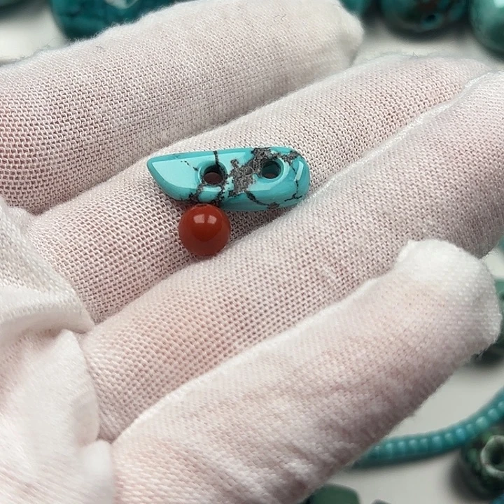 南红玛瑙未镶嵌珠宝奇石