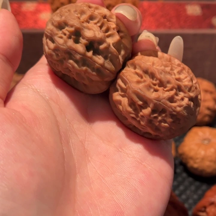 文玩核桃吊坠黄松峪