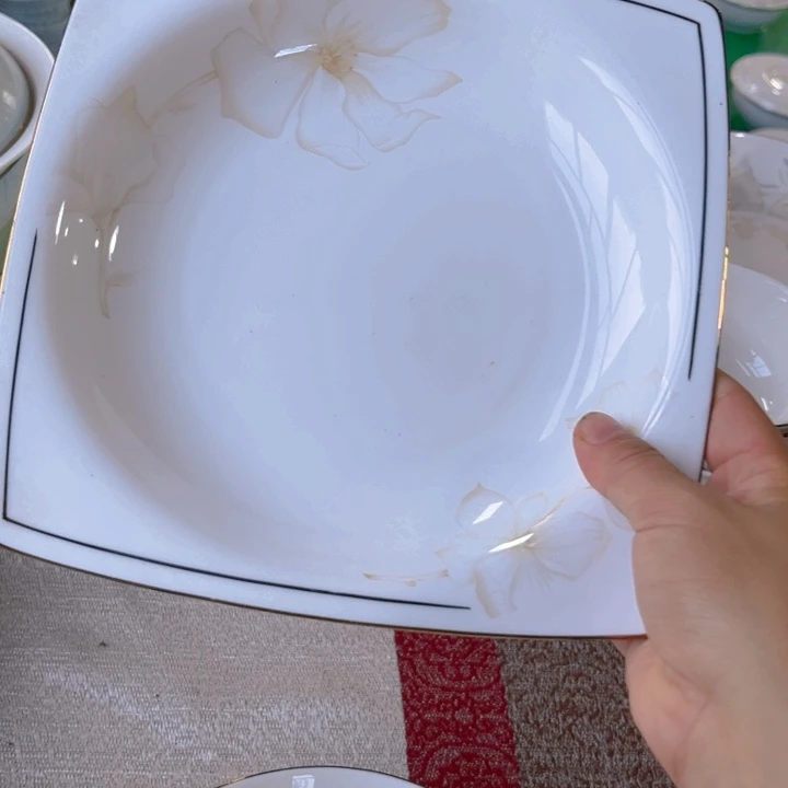 瓷片八寸方深盘微瑕四个