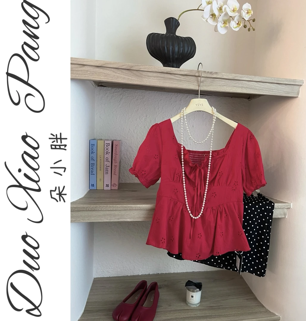 大码法式镂空钩花短袖衬衫女夏季胖MM方领褶皱系带设计感上衣9451