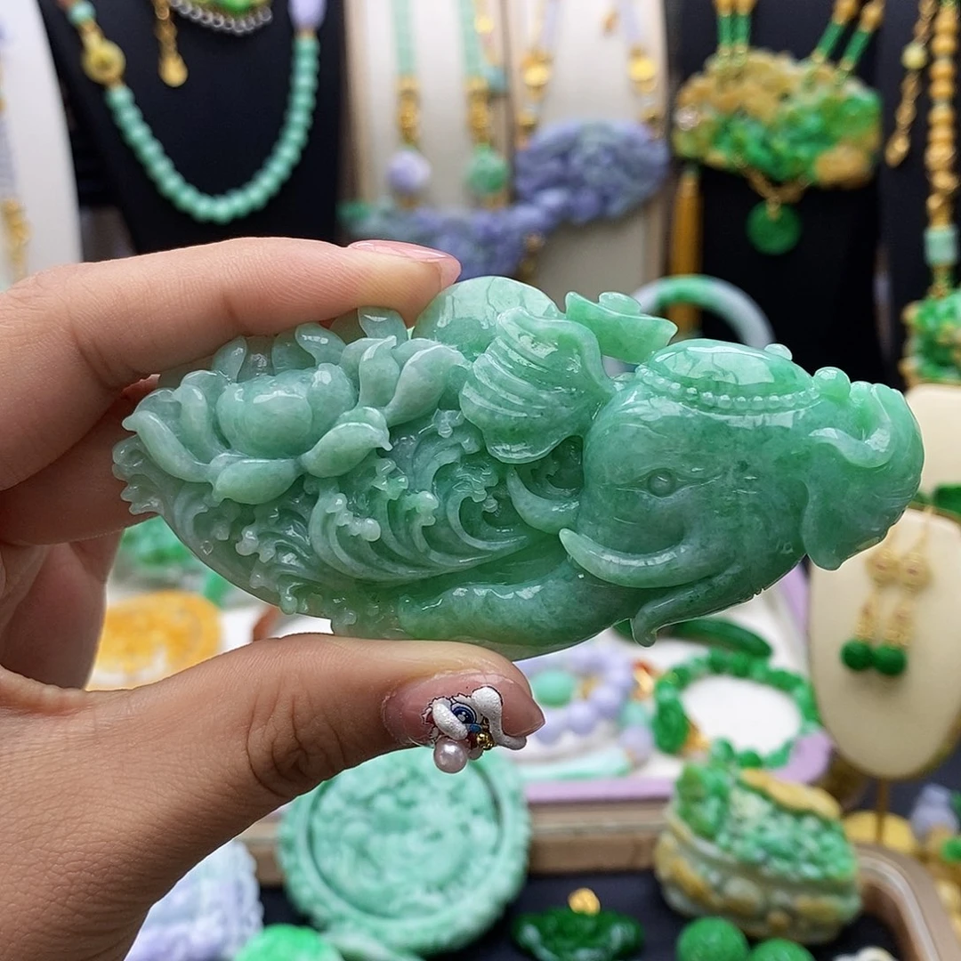 翡翠颈饰未镶嵌逸*~天然