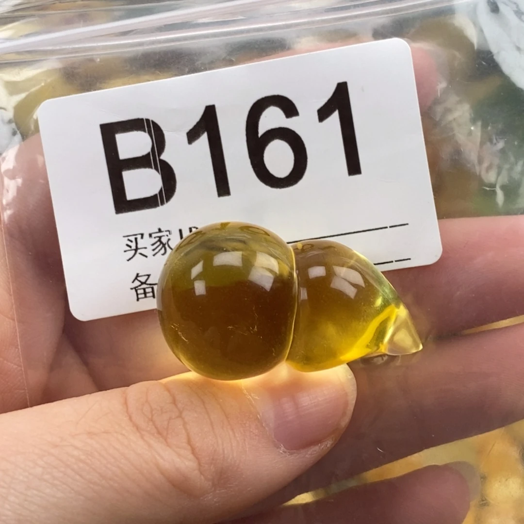 琥珀未镶嵌珠宝奇石