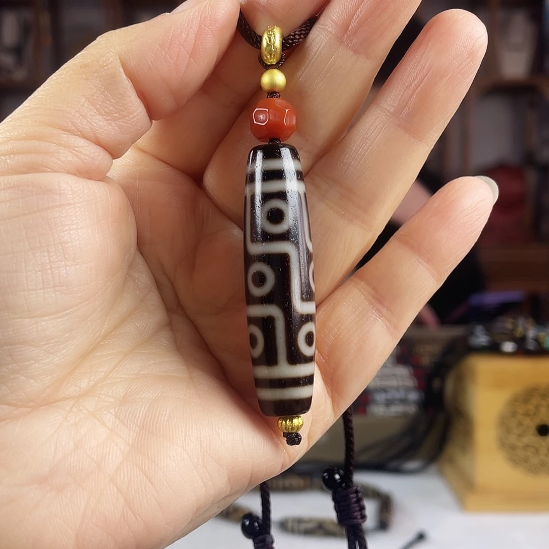 玛瑙/玉髓合金颈饰黑金